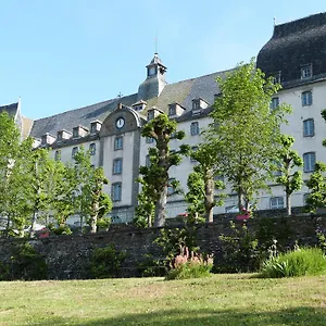 Hôtel-restaurant Les Planchettes , Saint-Flour (Cantal) France